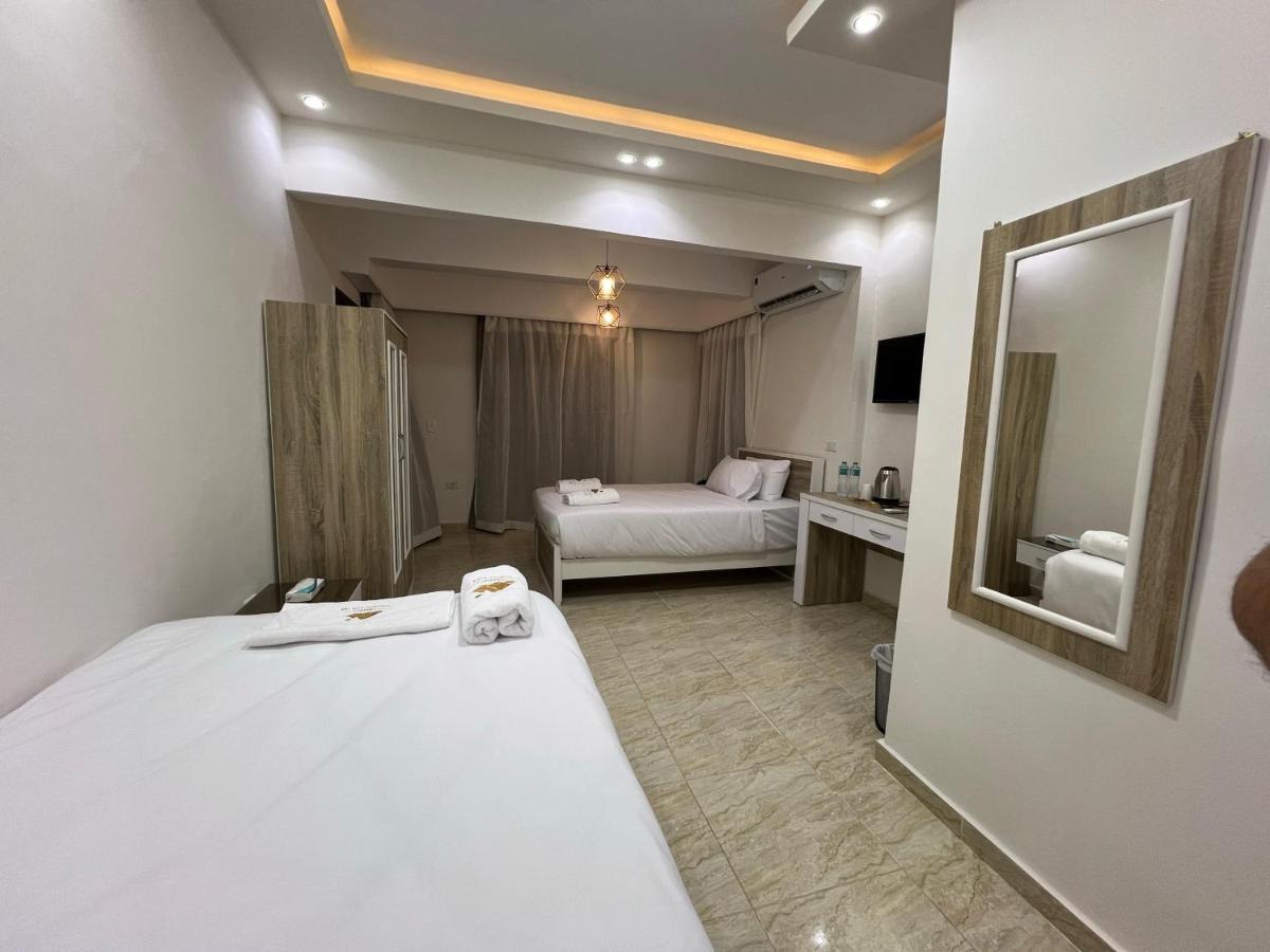 Deluxe Twin Room with balcony with City View