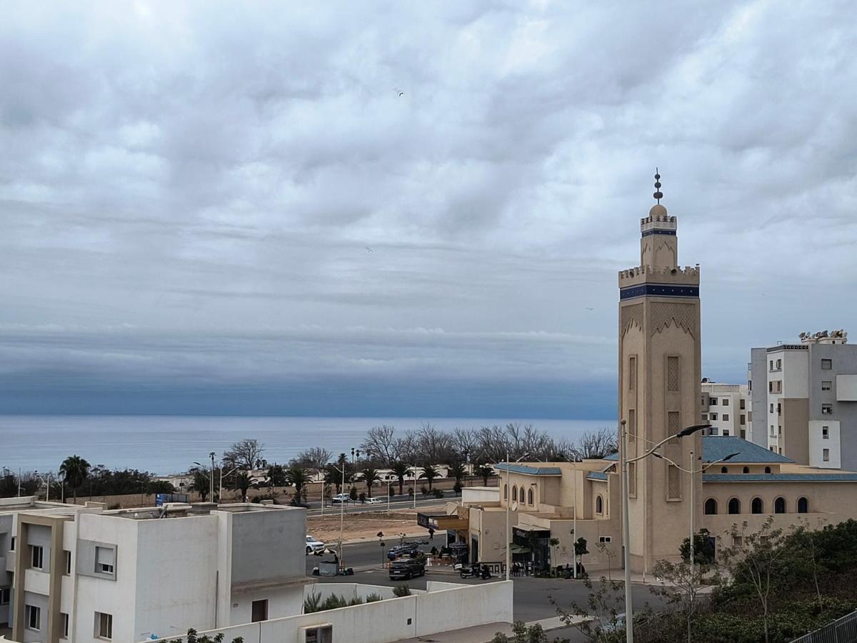 10 Agadir waves - B&B Agadir