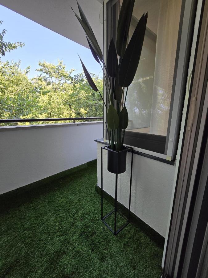 Rebany Apartman 3 - B&B Debrecen