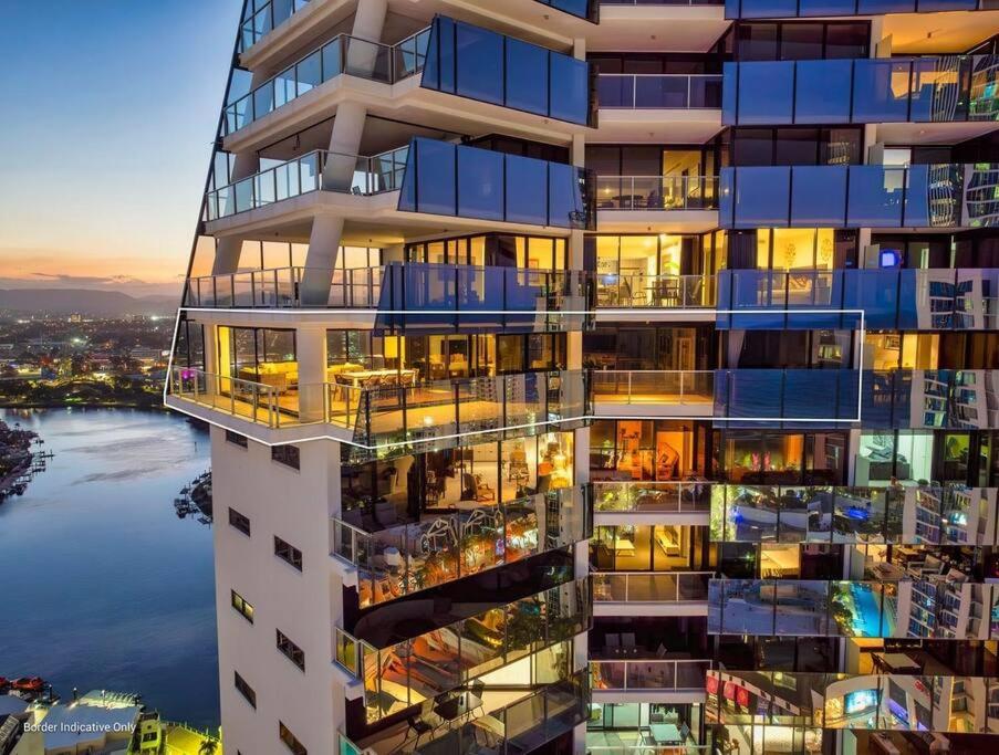 Sub-Penthouse Dream in Circle on Cavill - Hosted by Coastal Letting Co. - Ferienwohnung Gold Coast