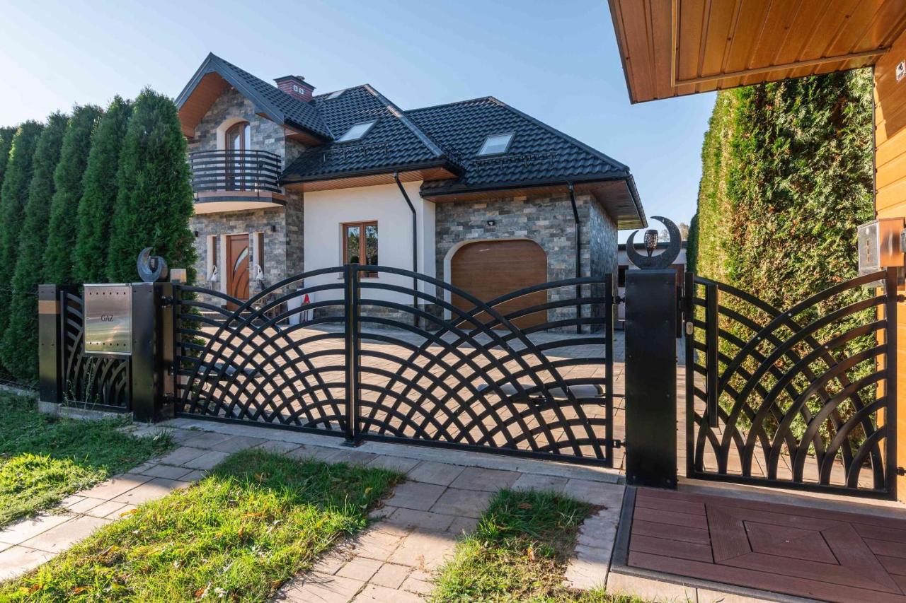 Dream Holiday z Sauna i jacuzzi Lovely Krynica Zdrój - Ferienwohnung