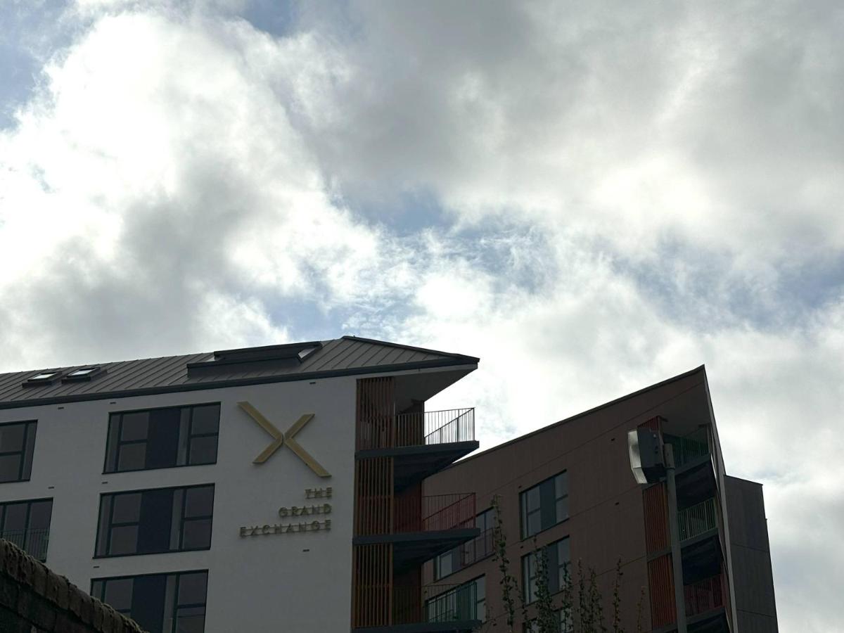 1 Bed Serviced Apartment Bracknell 5 mins from station - B&B Bracknell