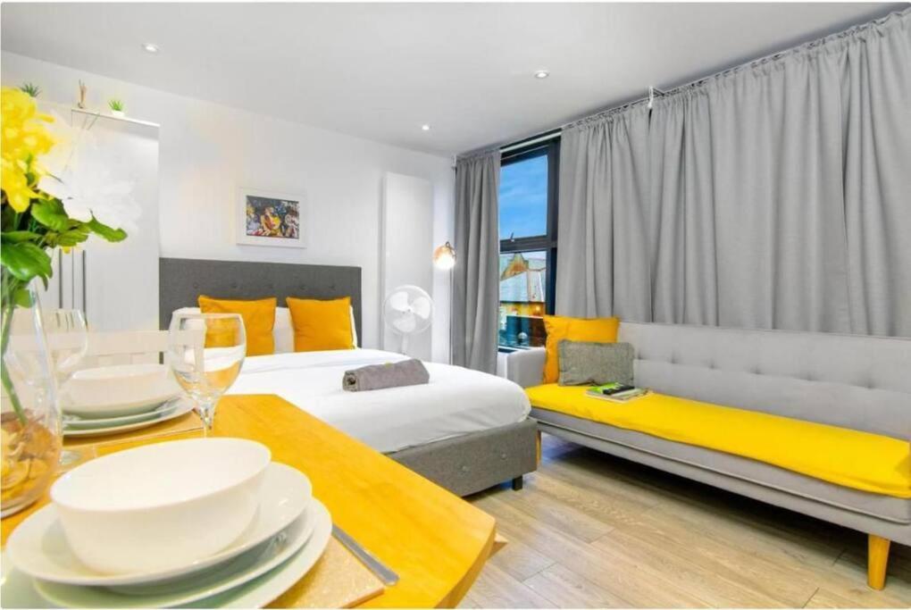 Studio Deluxe, 3 sleeps in Spitafields - Shoreditch - B&B London