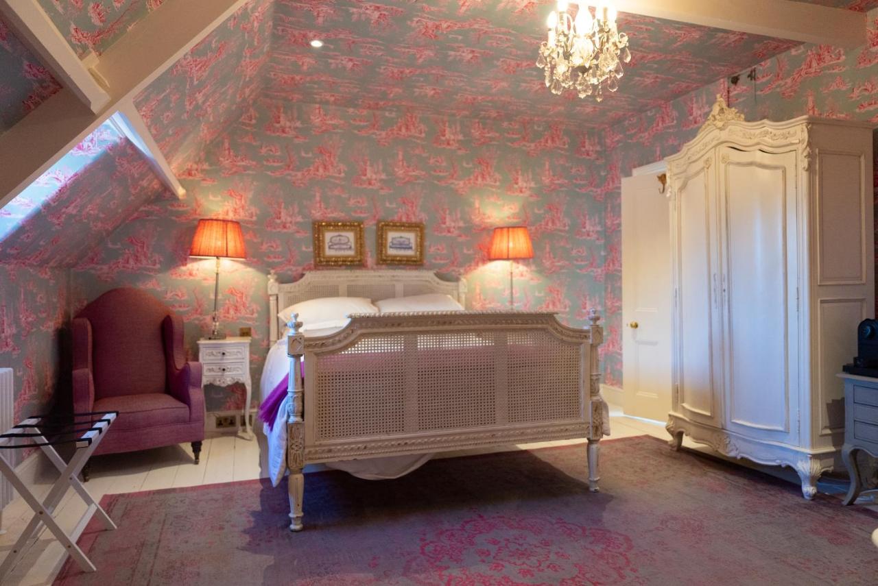 King Room with Garden View