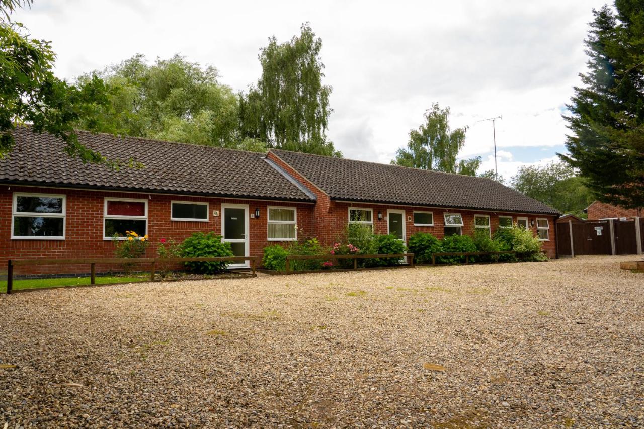 Reepham Lodges - B&B