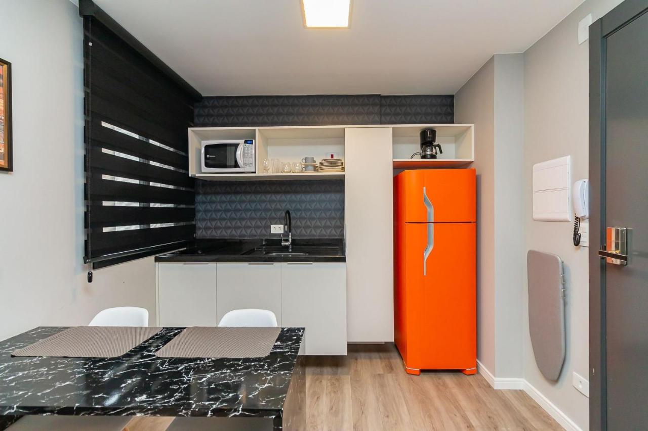 Studio com Sacada ALL0717 - B&B Curitiba