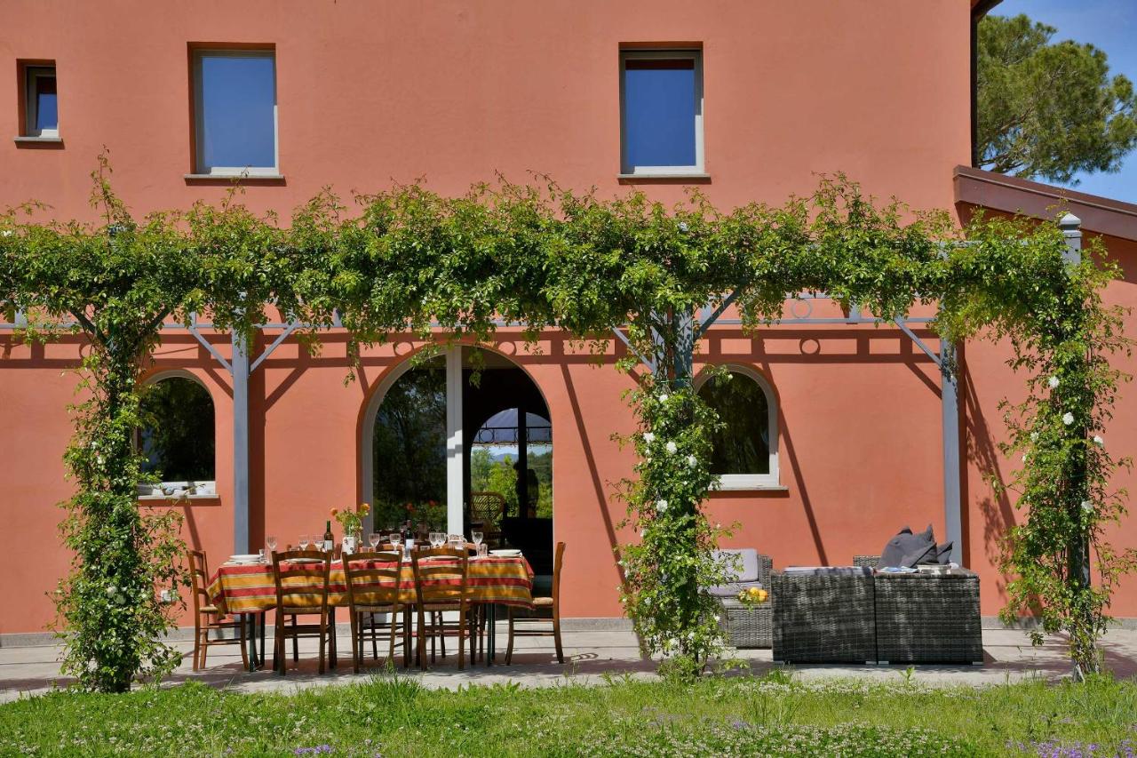 Villa Casale Enrica con Piscina Bio Lago - Ferienwohnung Ribolla