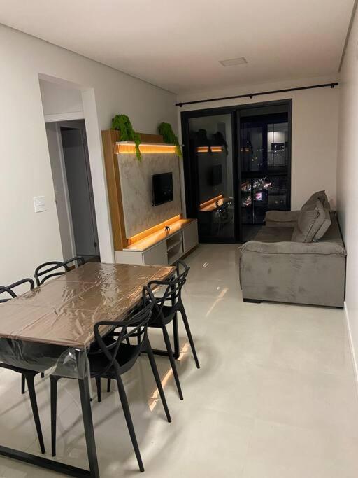 Apartamento no Centro Proximo Havan - B&B