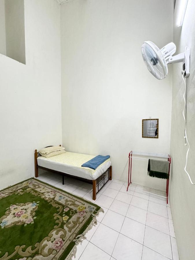 Bed's Homestay Kluang - B&B