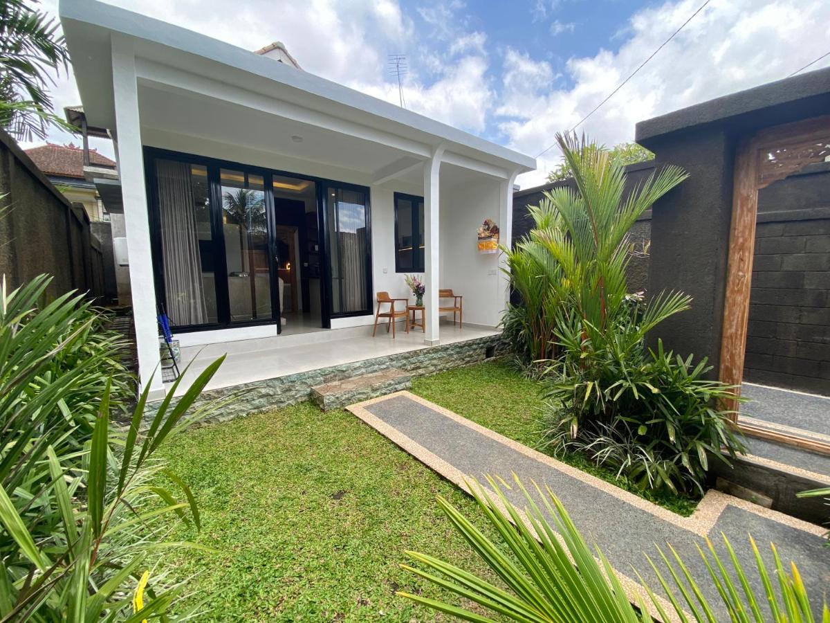 Villa Cempaka Putih by PURRA Hospitality - Chambres d’hôtes