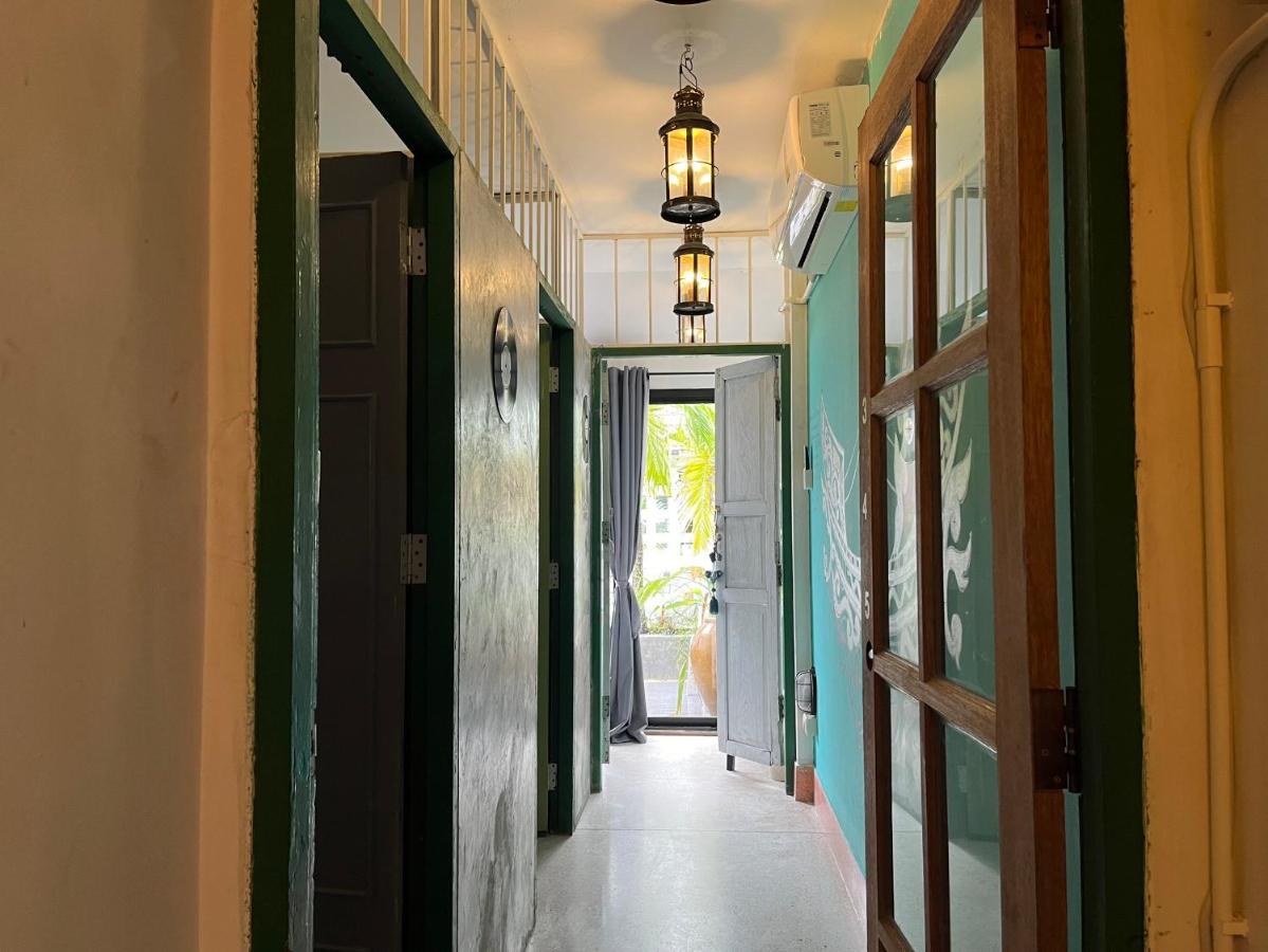 Economy Single Room