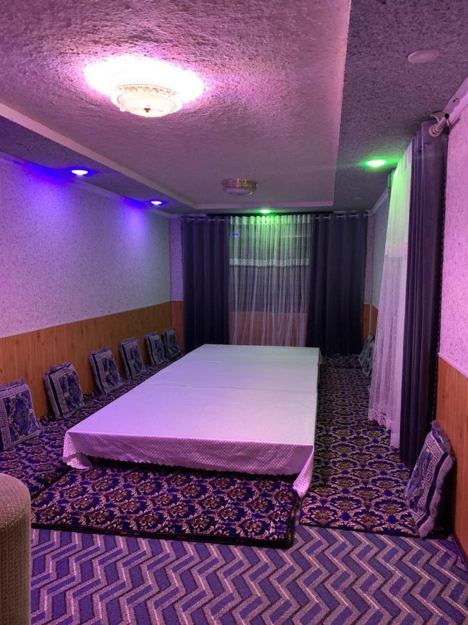 Vierbettzimmer im japanischen Stil