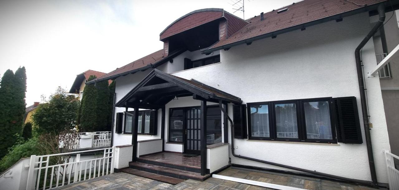 Studio with Terrace