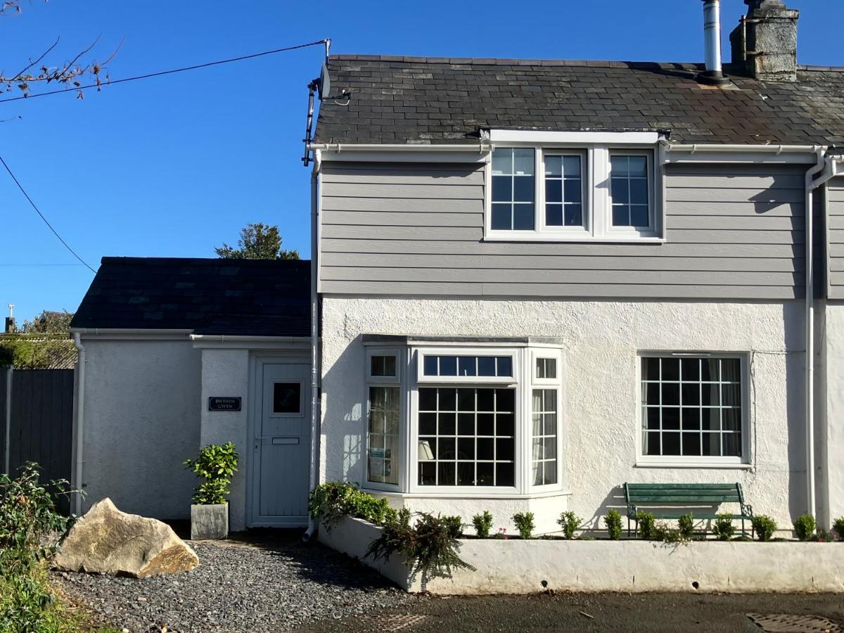 Cosy Cottage with Wood Burning Stove - B&B Ederyn