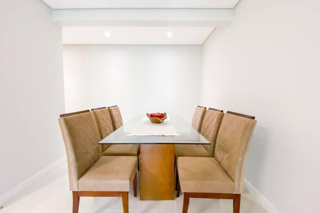 Apartamento para férias na Praia de Palmas - 0105 - Chambres d’hôtes Governador Celso Ramos