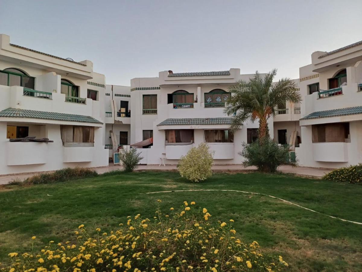 Holiday Apartment in Sunshine - Naama Bay - Bed and Breakfast