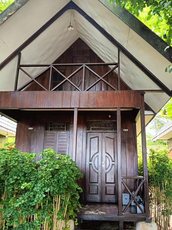 Mamatua N Saleo Villa - Chambres d'hôtes Sapokreng