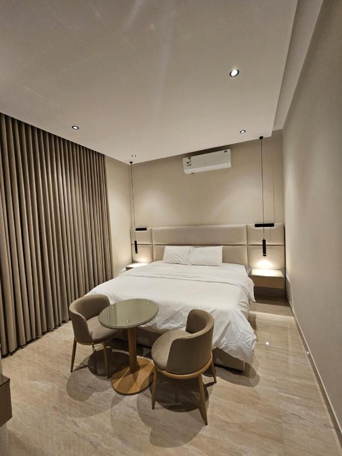 غرفه فاخره 2 - B&B