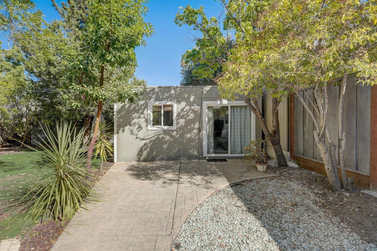 # Marbella Lane -Cozy 1BR Studio in Palo Alto DWTN - B&B