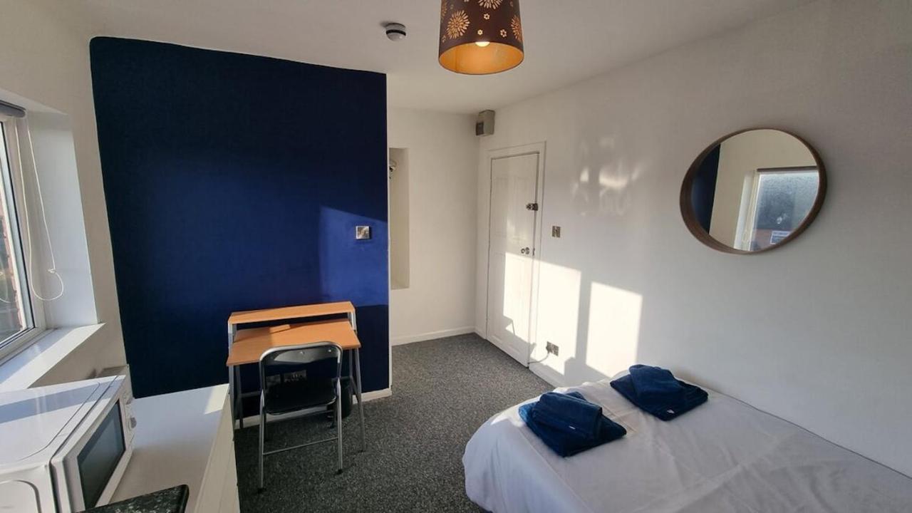 Studio Flat - Bed and Breakfast