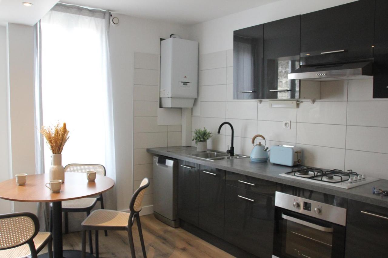 L'escapade, entièrement rénové, proche centre - B&B Grenoble