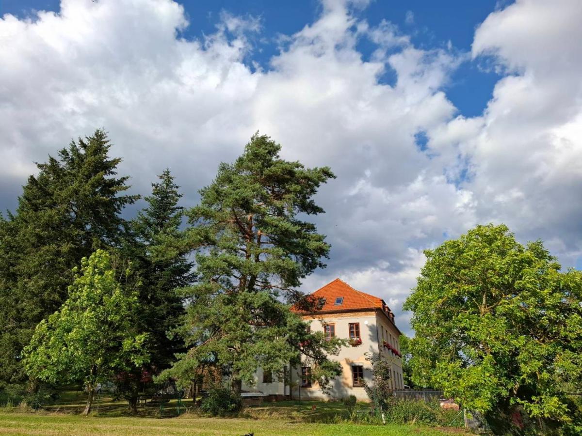 Stará Škola - Bed and Breakfast
