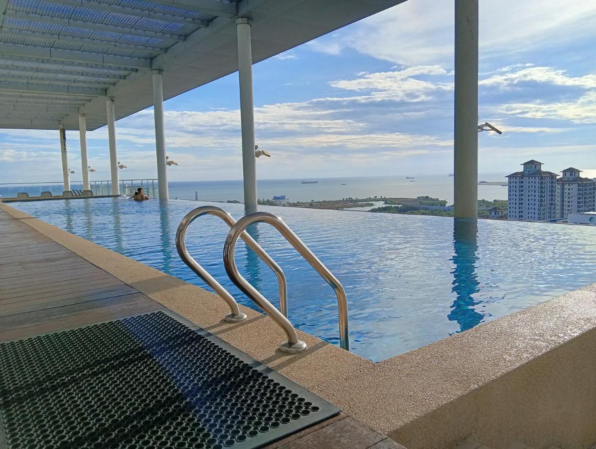 The Straits Suites by Ciconia - Ferienwohnung