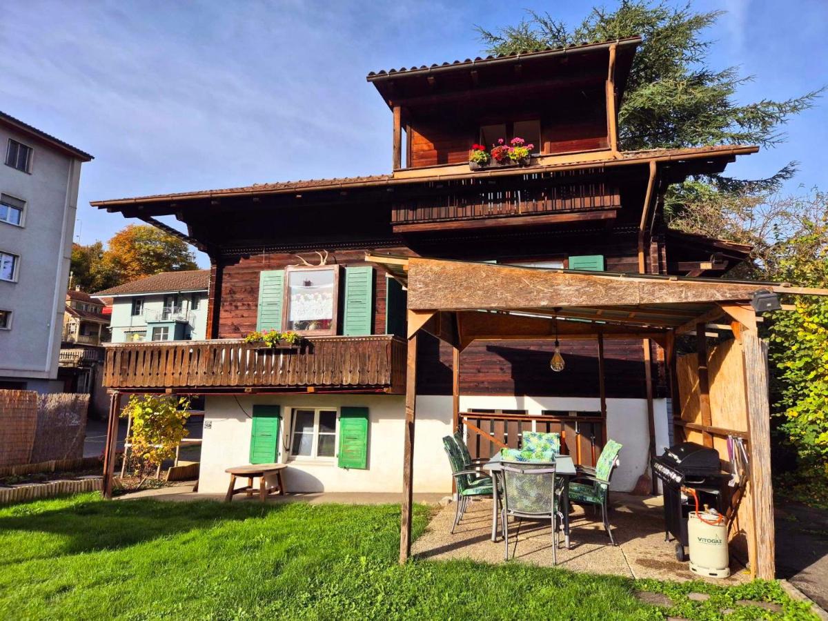 CASA UNO Heimeliges Chalet mitten in Spiez - B&B