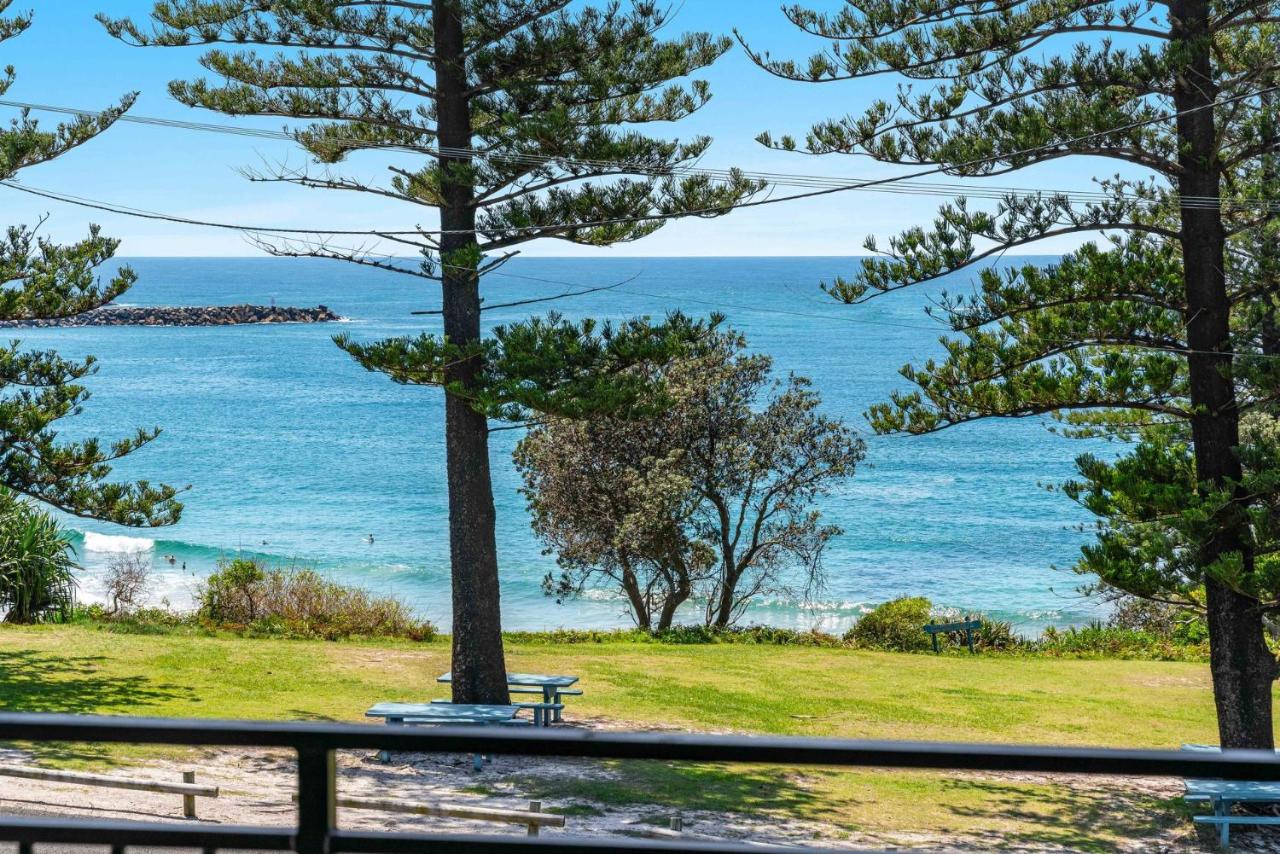 Arcoola 1 - Overlooking Main Beach - B&B