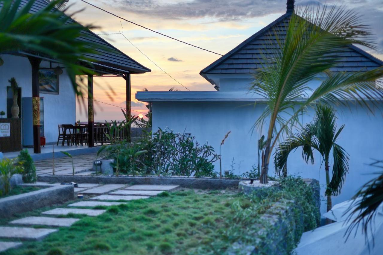 Kelingking Puri Suci Villa - B&B Batumadeg