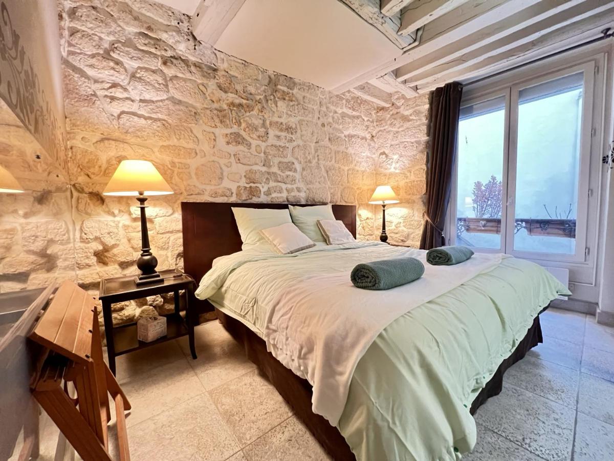 Cosy Appartement en plein Marais - B&B