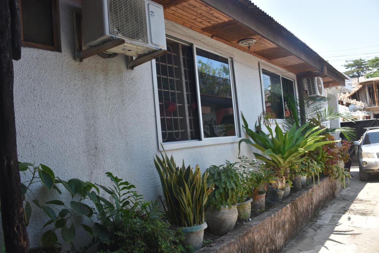 Kituri Hostel - B&B Dar es Salaam