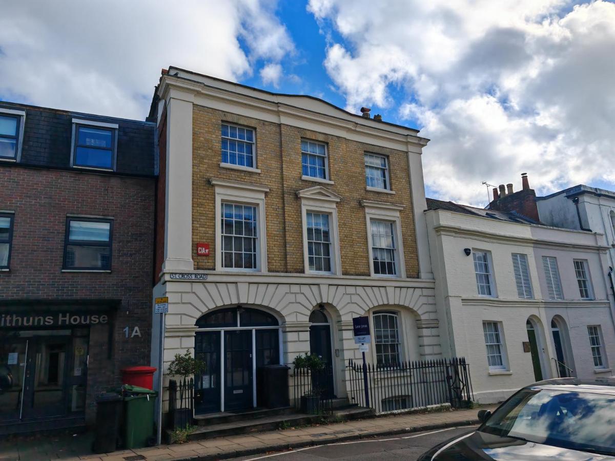Historic Winchester Apartment - B&B
