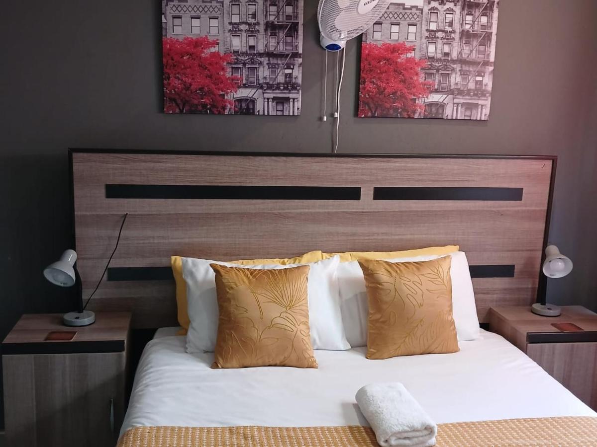 Deluxe Family Suite