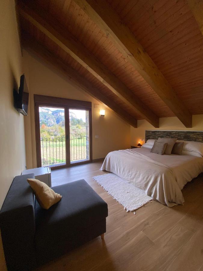 Zweibettzimmer mit Bergblick