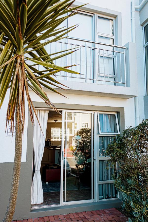 Big Bay Beach Escape - B&B