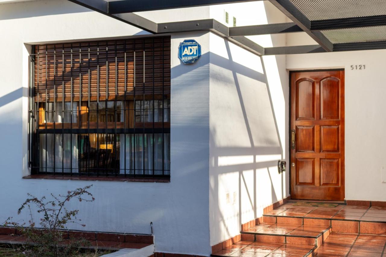 Casa con quincho, garaje y ubicación inmejorable - B&B Córdoba