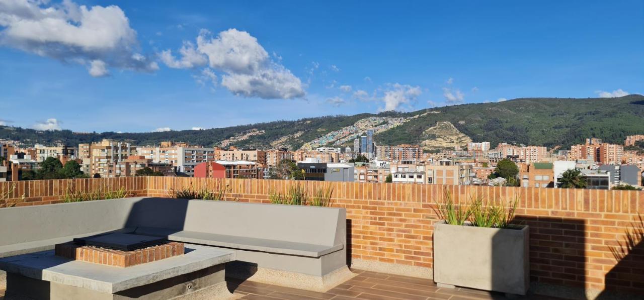 Aparta estudio Bogota zona exclusiva al norte - Bed and Breakfast