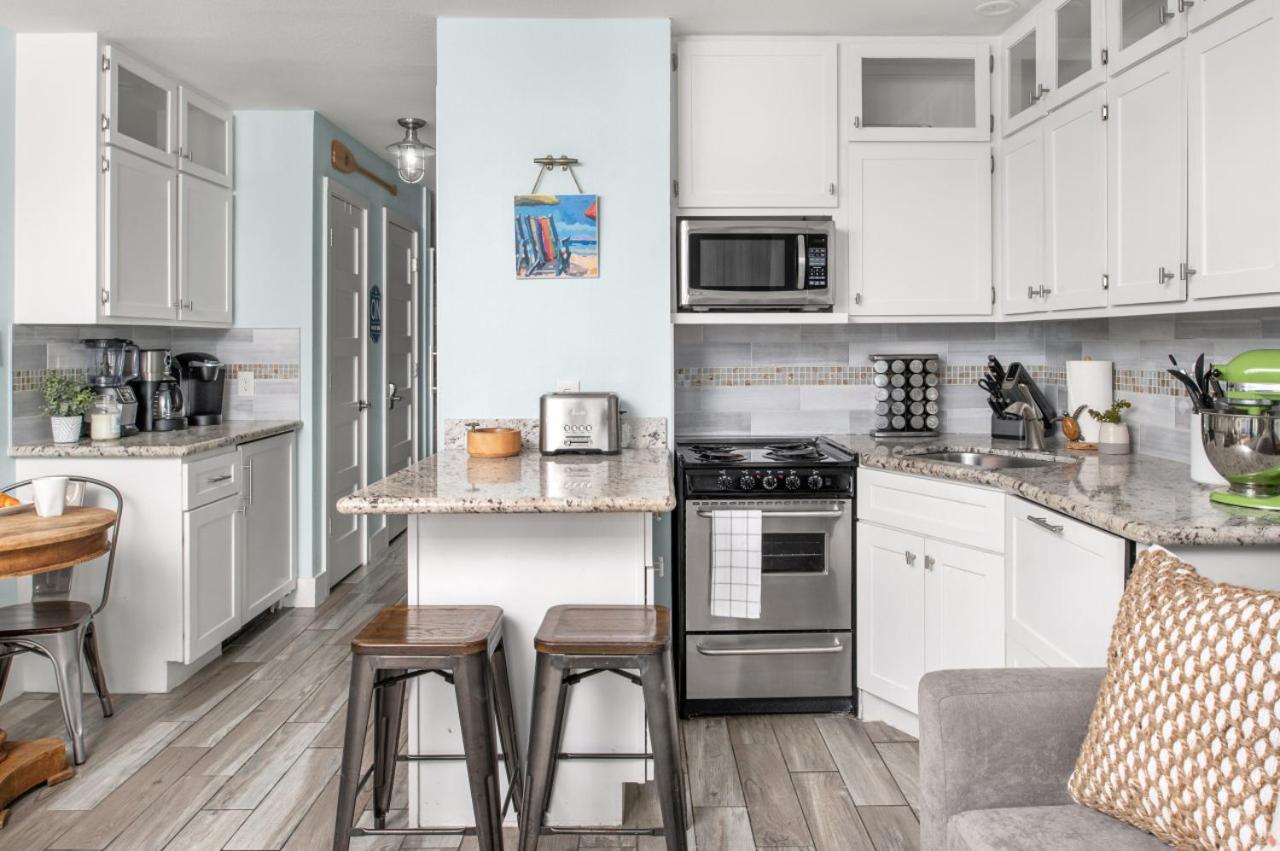 CDM 303 - Sandy Seashore Solace - Bed and Breakfast Galveston