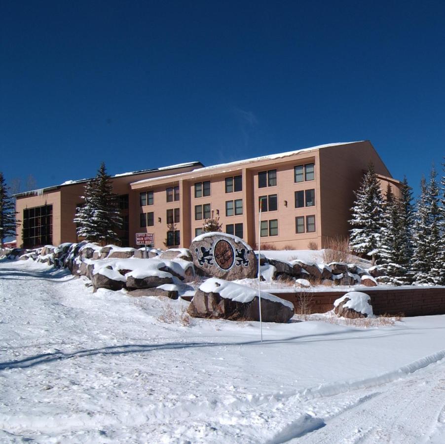 Royal Prince Suite Pool-Spa Ski-in out Gym, Sauna, Laundry, BBQ - B&B Brian Head