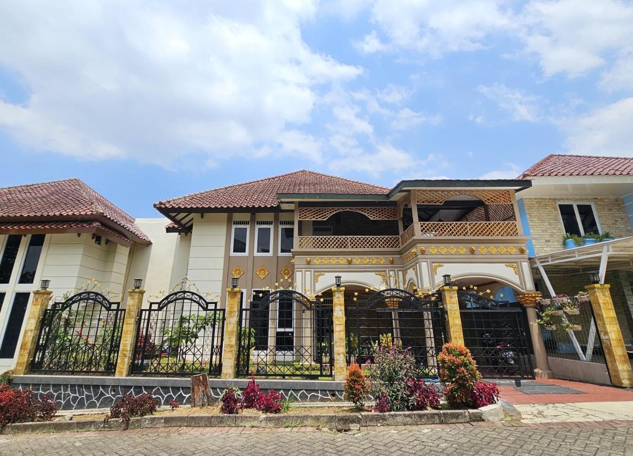 Amjad5 - Chambres d’hôtes Cipanas