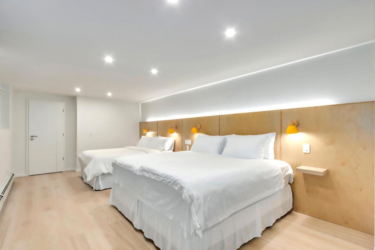 Modern King-Size Guest Suite - B&B
