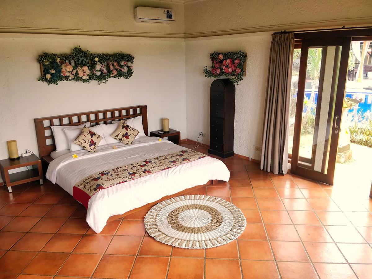 King Room with Mountain View