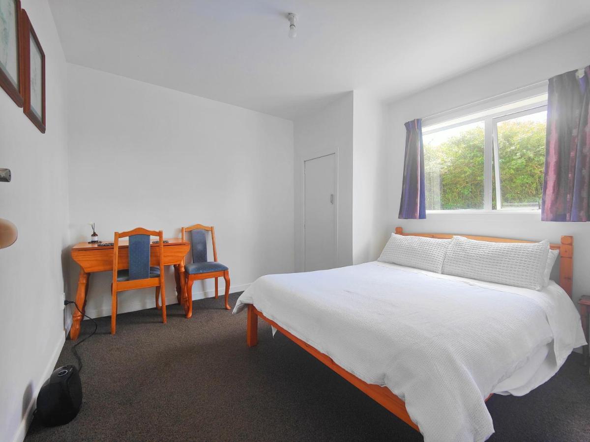 from 160 for two bedrooms property in Wellington - B&B