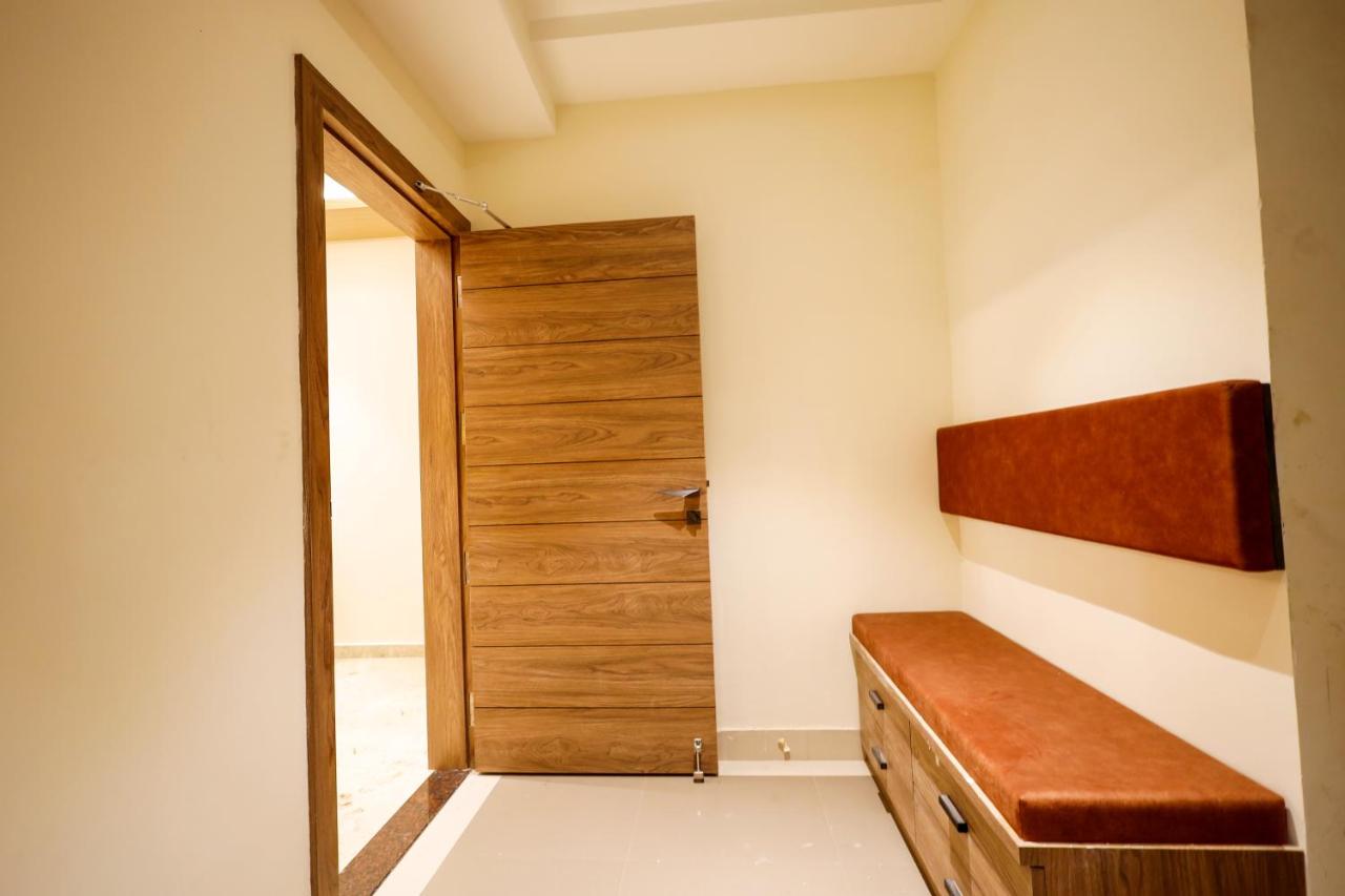 Myestay Elite The Ultimate Luxury Spacious Villa - Chambres d’hôtes