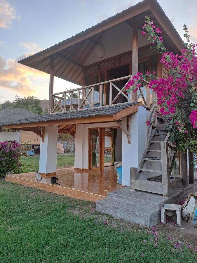 Bebaleq Desert Point - B&B Labuhanpoh