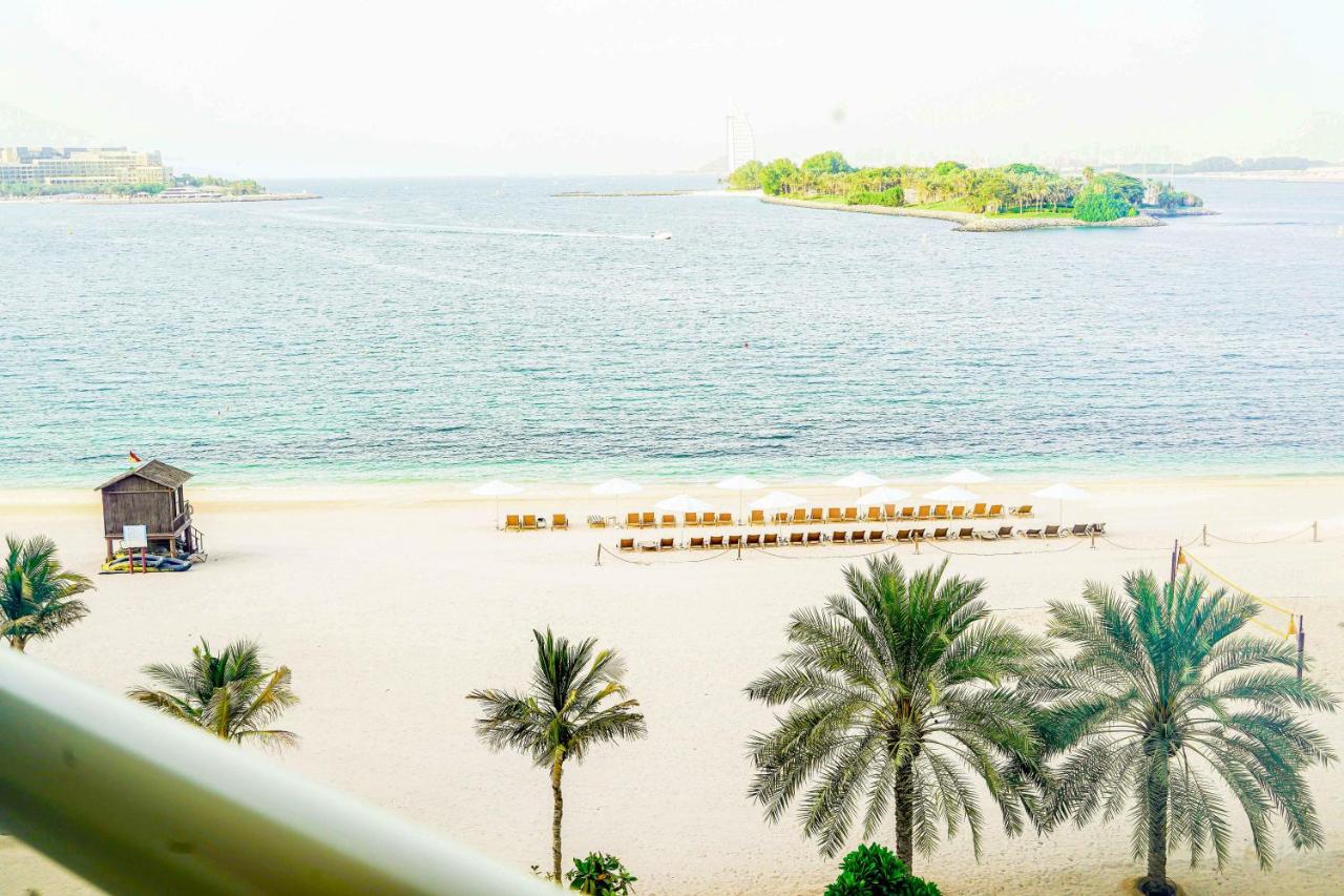 1Bedroom Deluxe, Sea View (including 2xbeach access)
