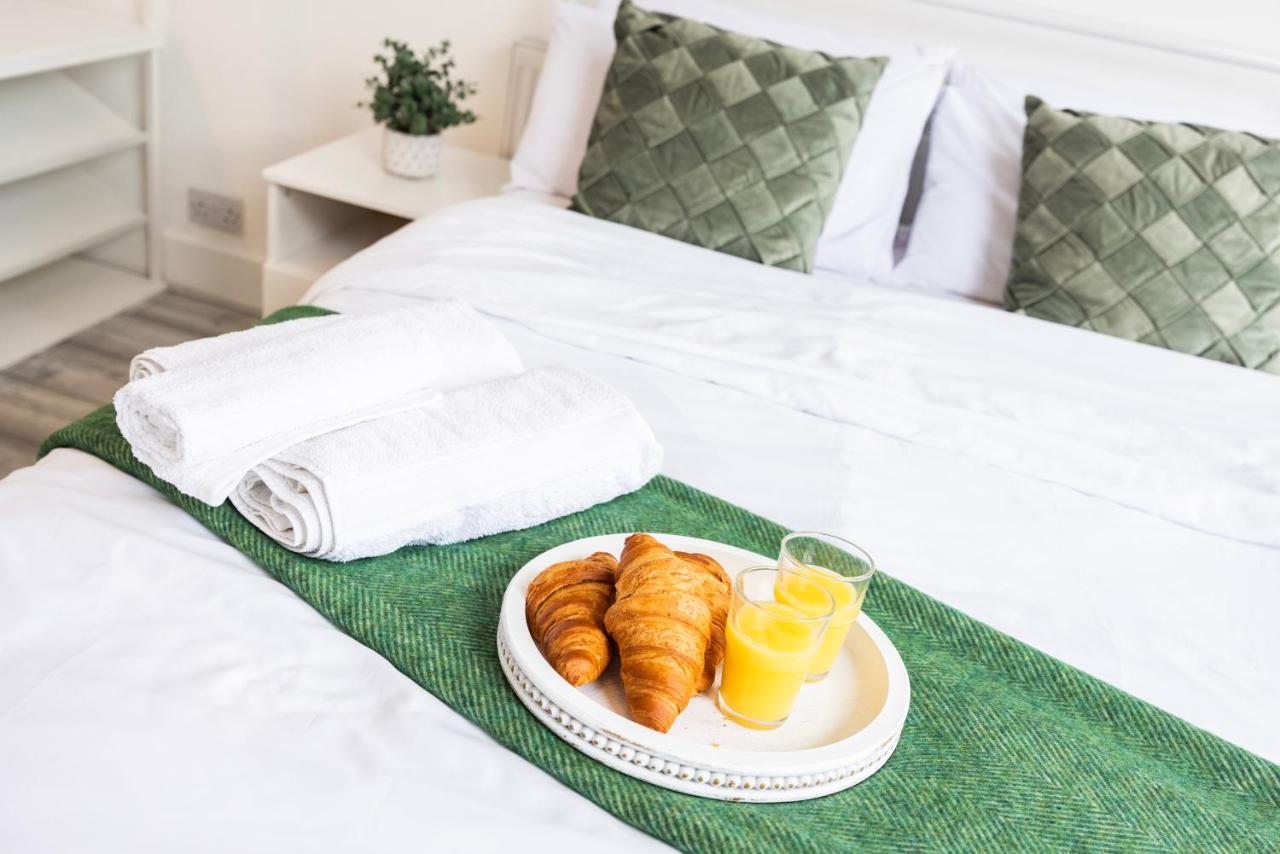 Quick Access to London City, Self Check-in! - B&B Londra