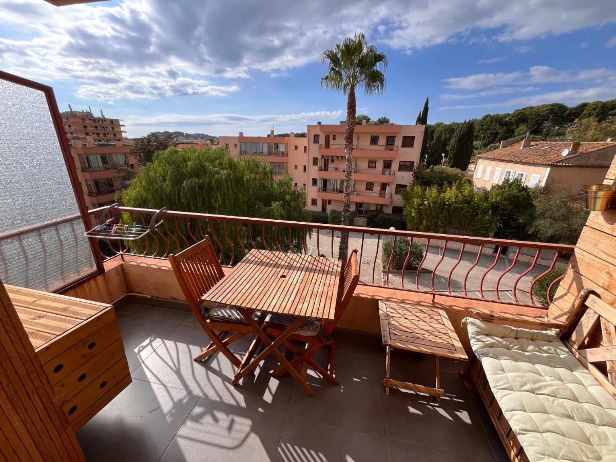 Superbe studio 34m2 avec terrasse aperçu mer - B&B Sanary-sur-Mer