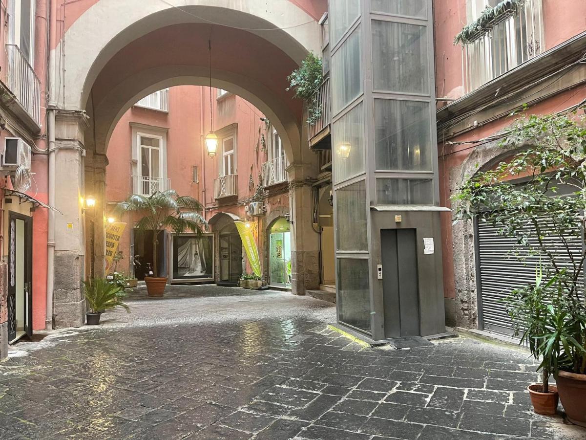 Urban Chic Suite Toledo - Chambres d’hôtes Naples